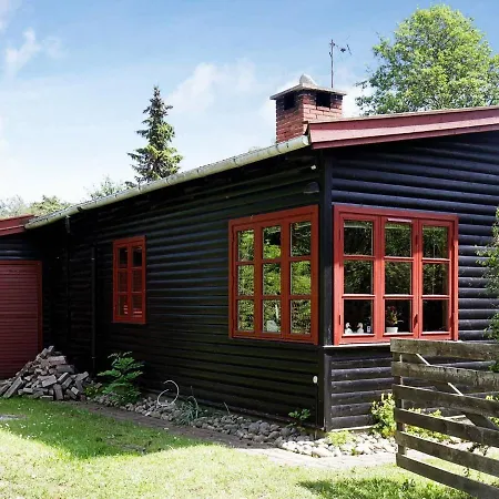 6 Person Holiday In Gilleleje