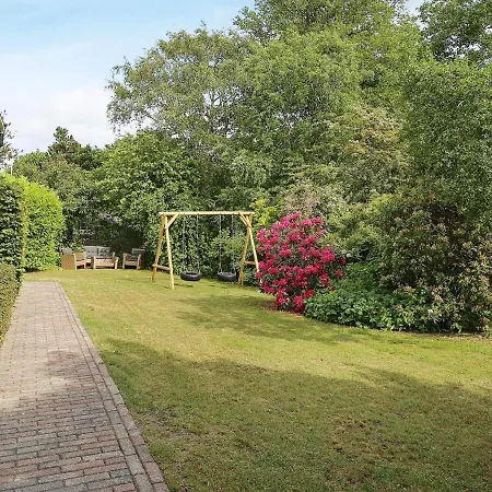 Сasa de vacaciones 6 Person Holiday In
